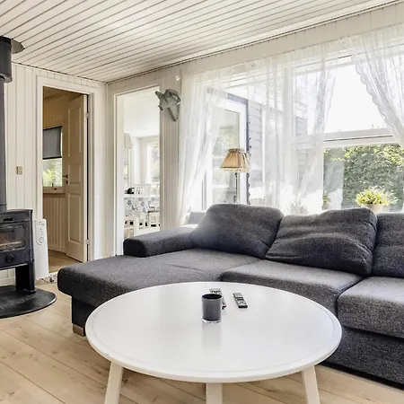 Iii Holiday home Hals