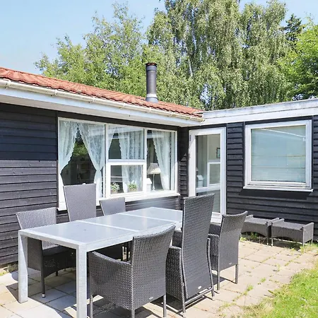 Holiday home Iii Hals
